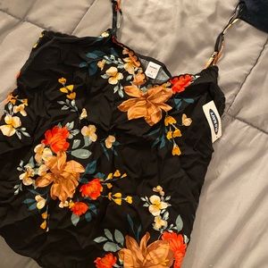 Brand New Floral Tank